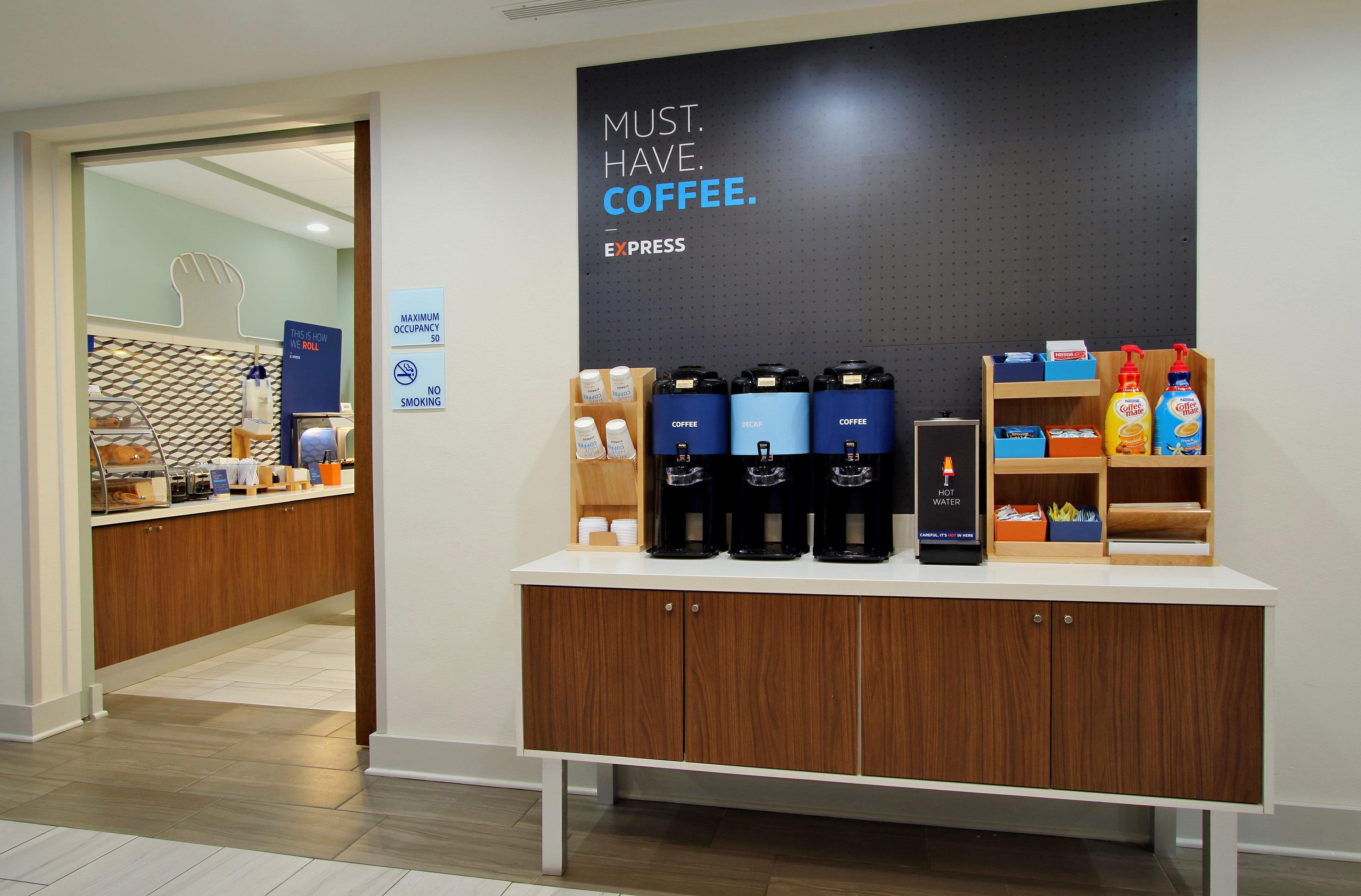 Holiday Inn Express Rome-East By Ihg Exterior foto