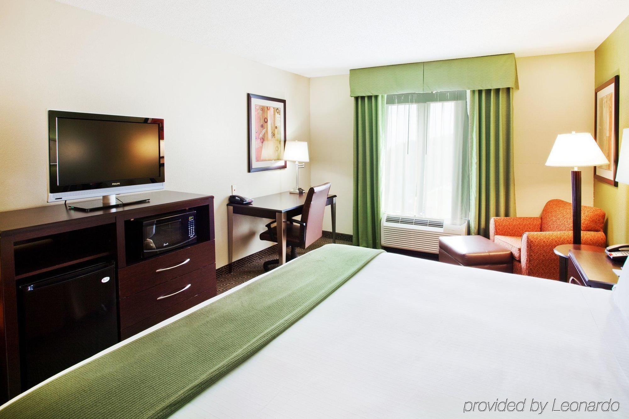 Holiday Inn Express Rome-East By Ihg Exterior foto